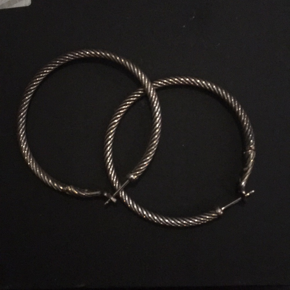 Authentic David Yurman cable classic Silver Hoops